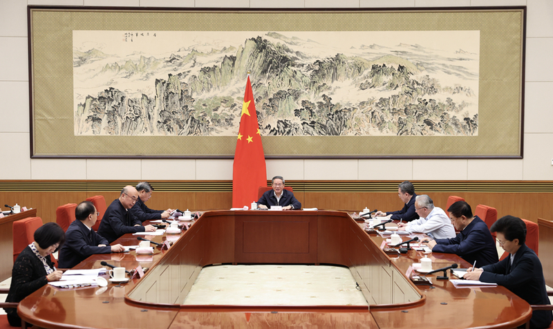 李强总理主持国务院专题学习.jpg