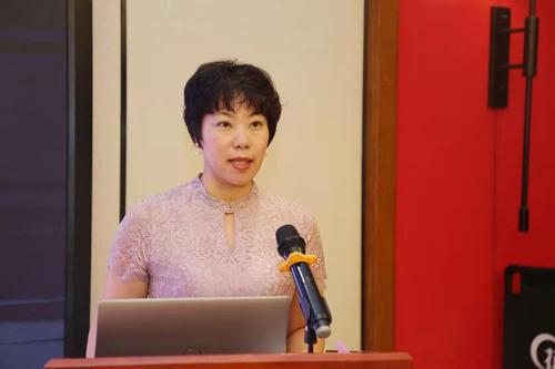济宁会议 贾晓雯.jpg